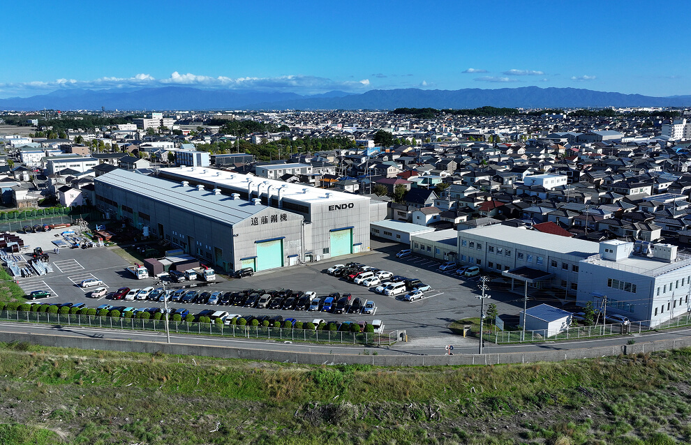社屋の外観